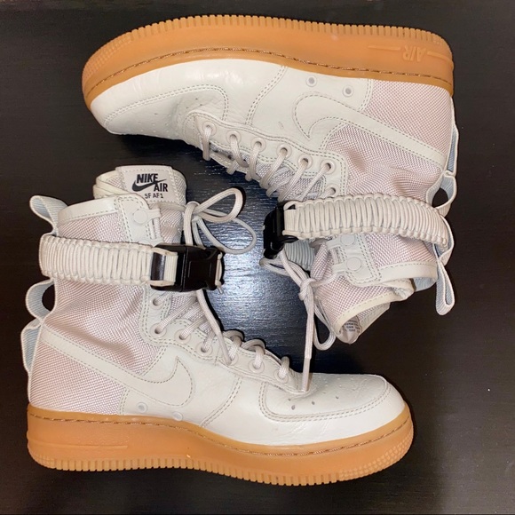 Nike | Shoes | Nike Sf Air Force High Light Bone | Poshmark